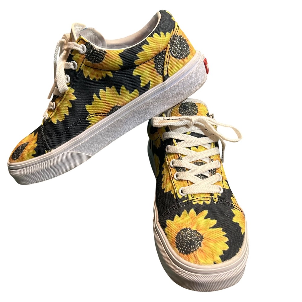Three In Womens Sunflower Canvas Low Top Sneakers Black‎ Yellow Floral Size 7